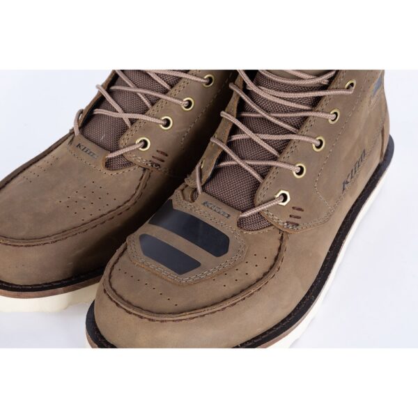 3990-000-Tanner-Brown-04-7
