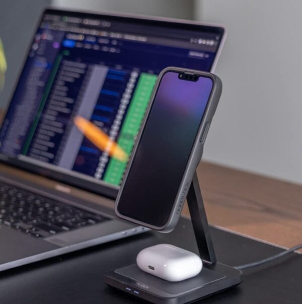 quadlock-quad-lock-dual-desktop-wireless-charger-4